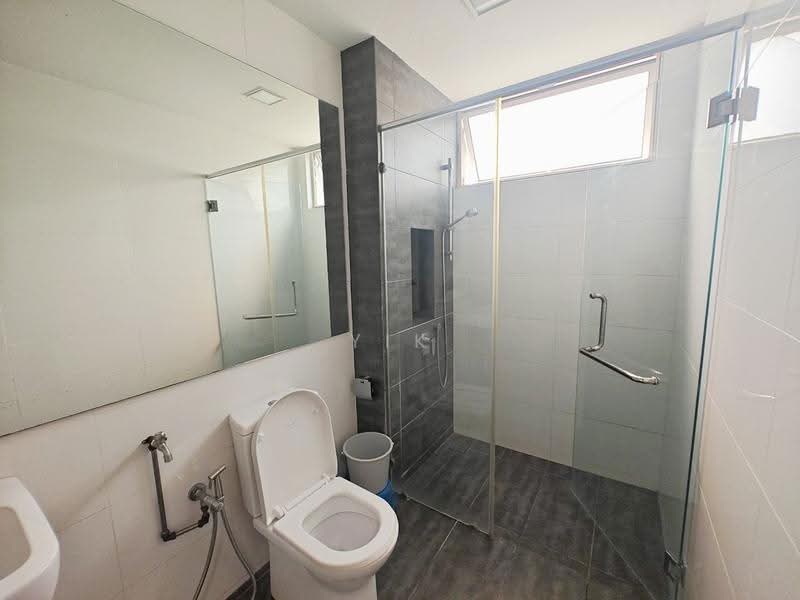 Bungalow House untuk Dijual di Senibong Cove (Masai) - Yik Tat - Bathroom - PropertyGuru.com.my