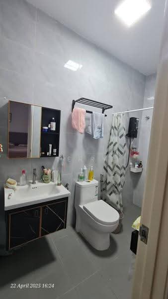 Rumah Teres untuk Dijual di Kajang (Selangor) - Terry Chen - PropertyGuru.com.my