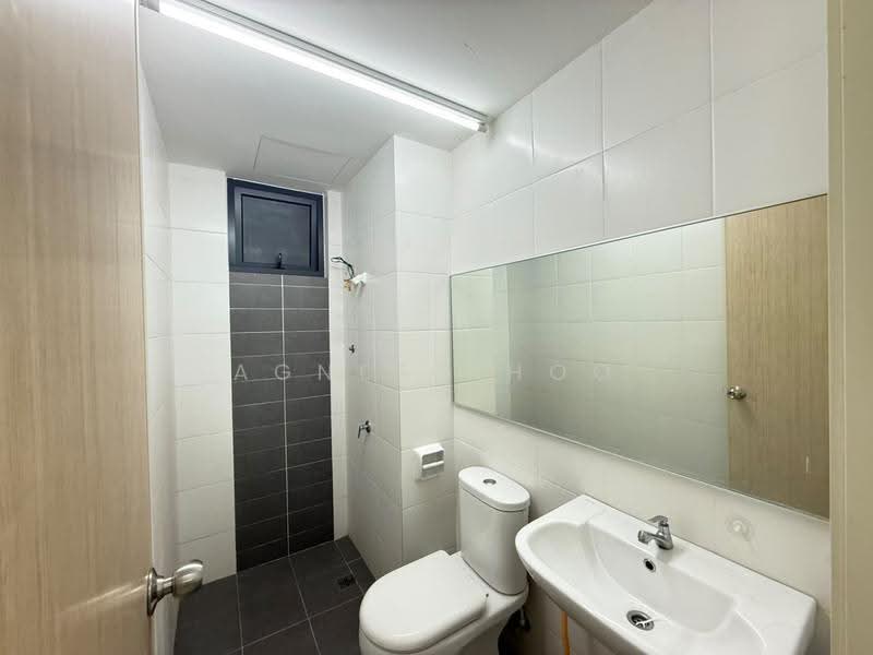 Kondominium untuk Disewa di One Foresta - Agnes Khoo - Bathroom - PropertyGuru.com.my