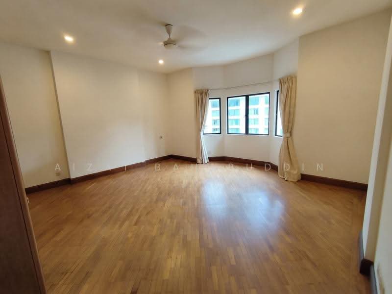 Pangsapuri untuk Disewa di Pangsapuri Villa Bolton - Aizat Baharuddin - Living Room - PropertyGuru.com.my