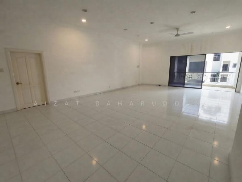 Pangsapuri untuk Disewa di Pangsapuri Villa Bolton - Aizat Baharuddin - Living Room - PropertyGuru.com.my
