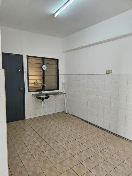 Pangsapuri untuk Dijual di PJS One Apartments - Edmund Goh - Kitchen - PropertyGuru.com.my