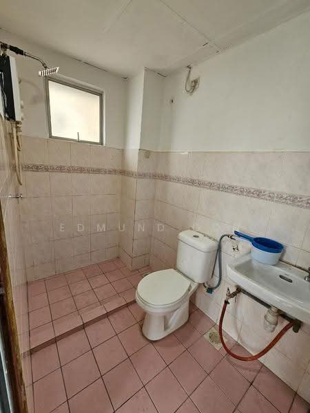 Pangsapuri untuk Dijual di PJS One Apartments - Edmund Goh - Bathroom - PropertyGuru.com.my
