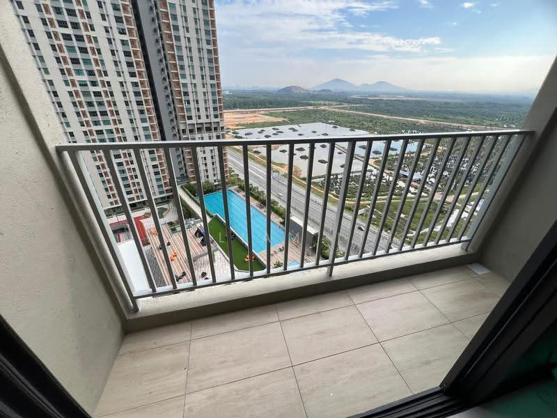 Kediaman Servis untuk Disewa di Sinaran @ Utropolis - William Lim - Balcony - PropertyGuru.com.my