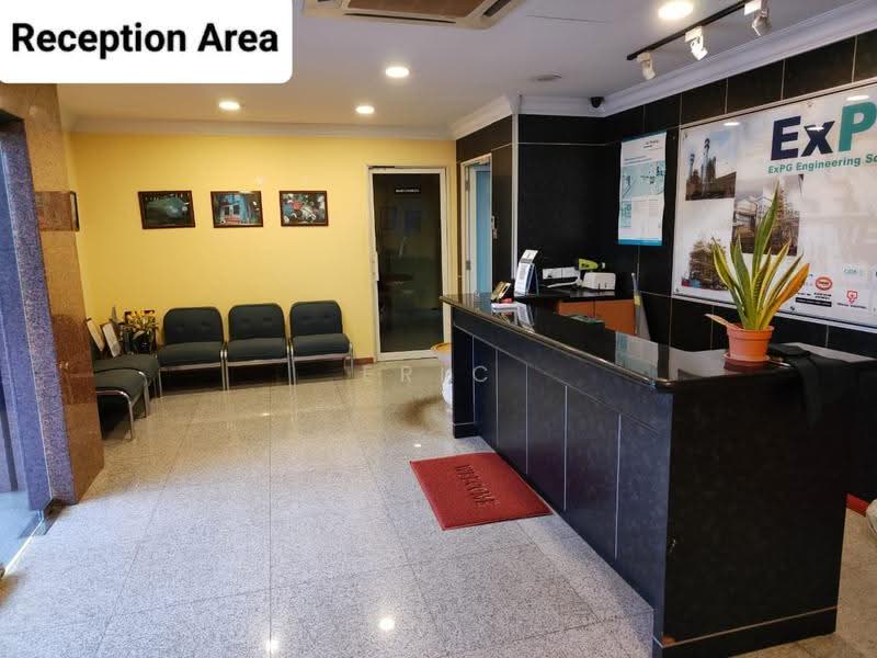 Shop / Office for Sale in Petaling Jaya (Selangor) - Eric Cheng - Entrance - PropertyGuru.com.my