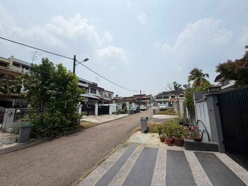 Rumah Teres 2-Tingkat untuk Dijual di Taman Tasek (Johor Bahru) - Jocelyn Lee - PropertyGuru.com.my