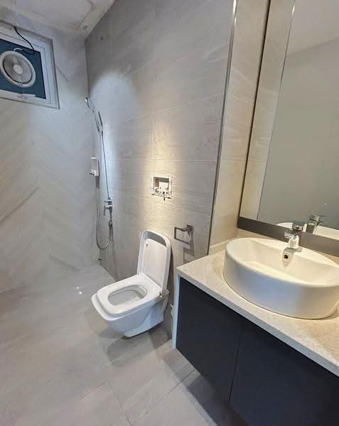 Condominium for Rent at Tropicana Bay Residences - Mon Teoh - Bathroom - PropertyGuru.com.my