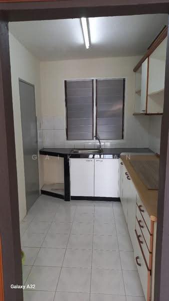 Apartment for Sale at Kota Emas - Gaik Suan Tan - Kitchen - PropertyGuru.com.my