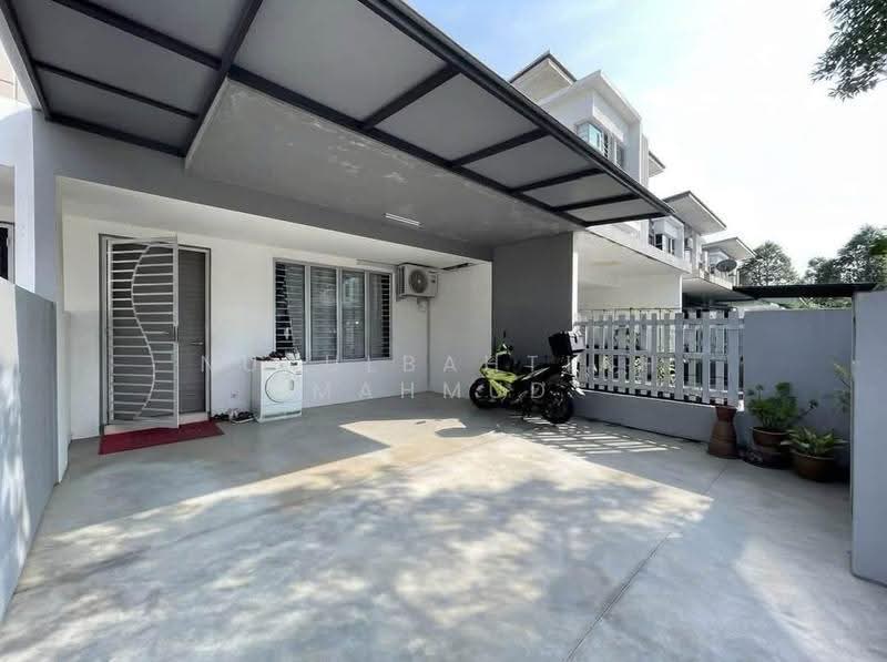 Rumah Teres 2-Tingkat untuk Dijual di Setia Ecohill (Semenyih) - Nurulbahtiah Mahmud - Exterior - PropertyGuru.com.my
