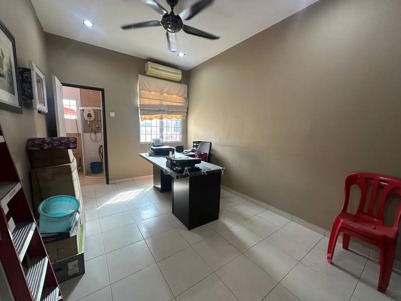 Rumah Teres 2-Tingkat untuk Dijual di Bandar Seri Botani (Ipoh) - Gary Tang - Study - PropertyGuru.com.my