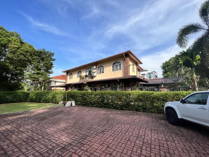 Bungalow House untuk Dijual di Bukit Jelutong (Shah Alam) - Nur Diyanah - Exterior - PropertyGuru.com.my