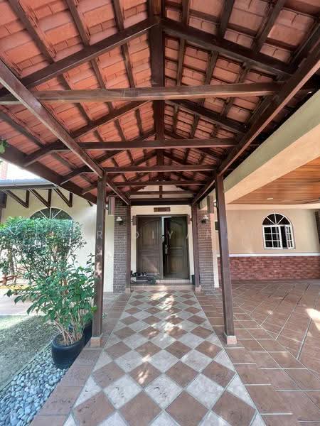 Bungalow House untuk Dijual di Bukit Jelutong (Shah Alam) - Nur Diyanah - Exterior - PropertyGuru.com.my