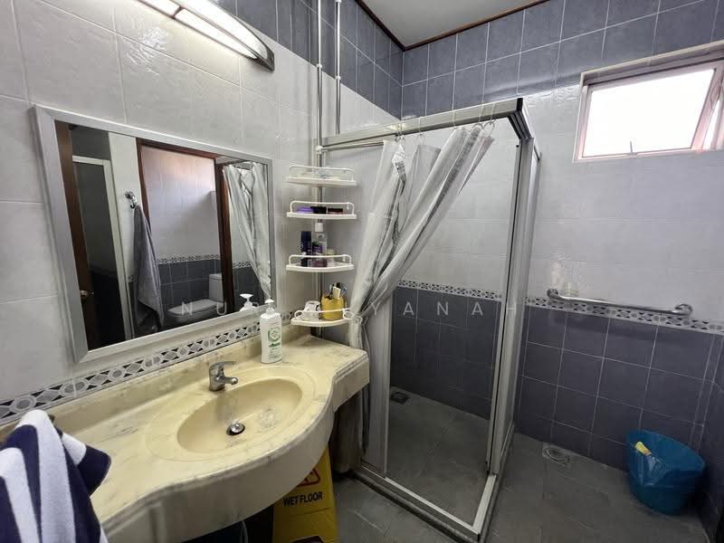 Bungalow House untuk Dijual di Bukit Jelutong (Shah Alam) - Nur Diyanah - Bathroom - PropertyGuru.com.my
