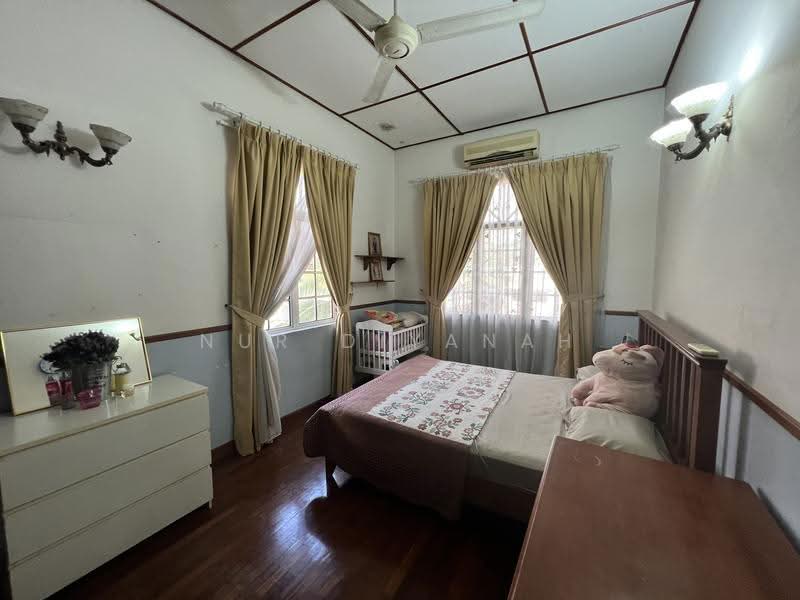 Bungalow House untuk Dijual di Bukit Jelutong (Shah Alam) - Nur Diyanah - Bedroom - PropertyGuru.com.my