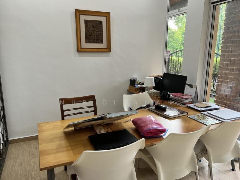 Bungalow House untuk Dijual di Bukit Jelutong (Shah Alam) - Nur Diyanah - Study - PropertyGuru.com.my