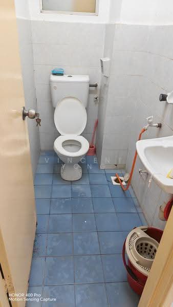 Pangsapuri untuk Disewa di Flora Damansara Apartment - Vincent Yong - Bathroom - PropertyGuru.com.my