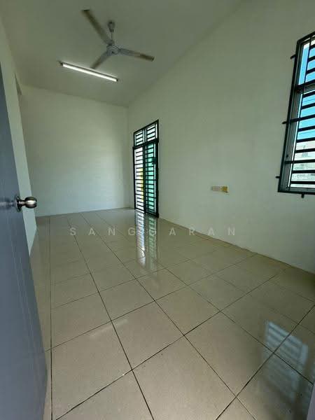 Rumah Teres 1-Tingkat untuk Disewa di Lunas (Kedah) - Sanggaran Muniandy - Living Room - PropertyGuru.com.my