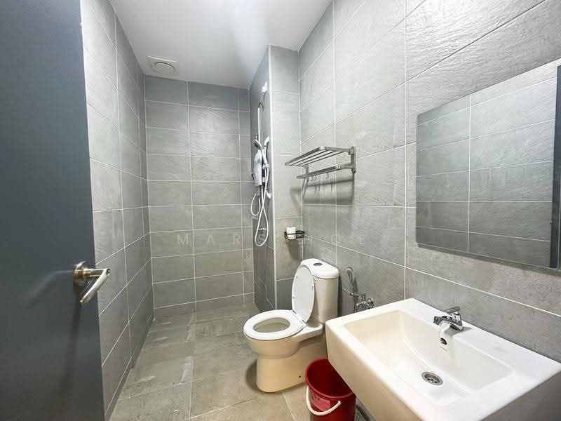 Rumah Kluster untuk Disewa di Bandar Pulai Jaya (Kulai) - Mars Hoe - Bathroom - PropertyGuru.com.my