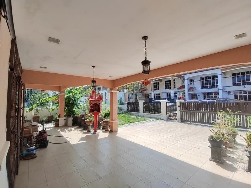 Rumah Berkembar untuk Dijual di Taman Cheng Setia (Cheng) - Carman Lua - Exterior - PropertyGuru.com.my