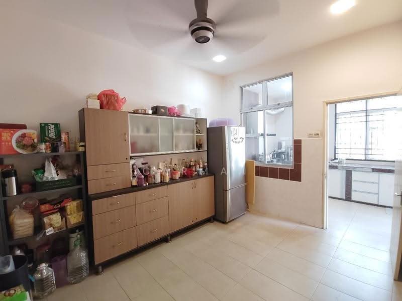 Rumah Berkembar untuk Dijual di Taman Cheng Setia (Cheng) - Carman Lua - Kitchen - PropertyGuru.com.my
