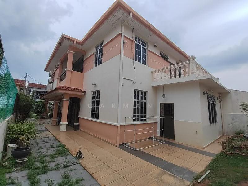 Rumah Berkembar untuk Dijual di Taman Cheng Setia (Cheng) - Carman Lua - Exterior - PropertyGuru.com.my