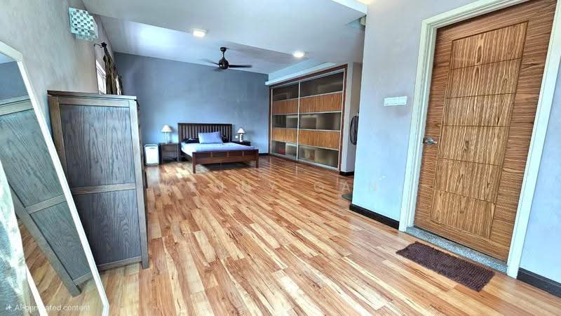 Rumah Berkembar untuk Dijual di Seksyen 14, Petaling Jaya (Petaling Jaya) - Kenny Gan - Bedroom - PropertyGuru.com.my