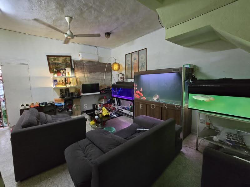 Terraced House for Sale in Taman Klang Utama (Kapar) - Jason Yeong - Living Room - PropertyGuru.com.my