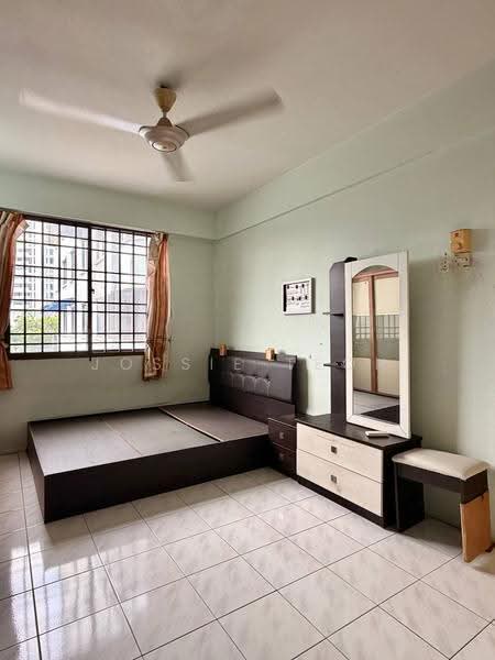 Pangsapuri untuk Disewa di Pearl Tower (Ria) - Jossie Teoh - Bedroom - PropertyGuru.com.my