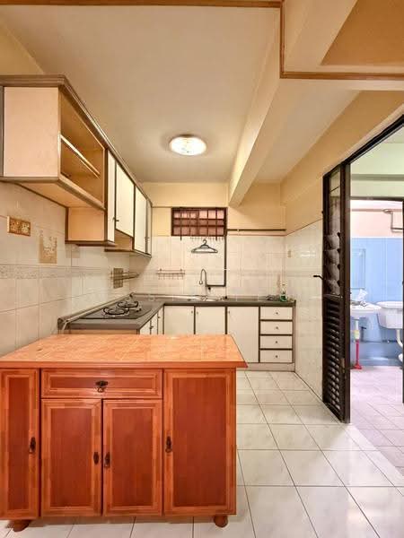Pangsapuri untuk Disewa di Pearl Tower (Ria) - Jossie Teoh - Kitchen - PropertyGuru.com.my