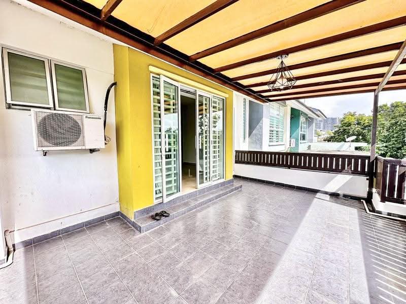 Rumah Teres 2-Tingkat untuk Dijual di Kajang (Selangor) - Alif Saad - Balcony - PropertyGuru.com.my