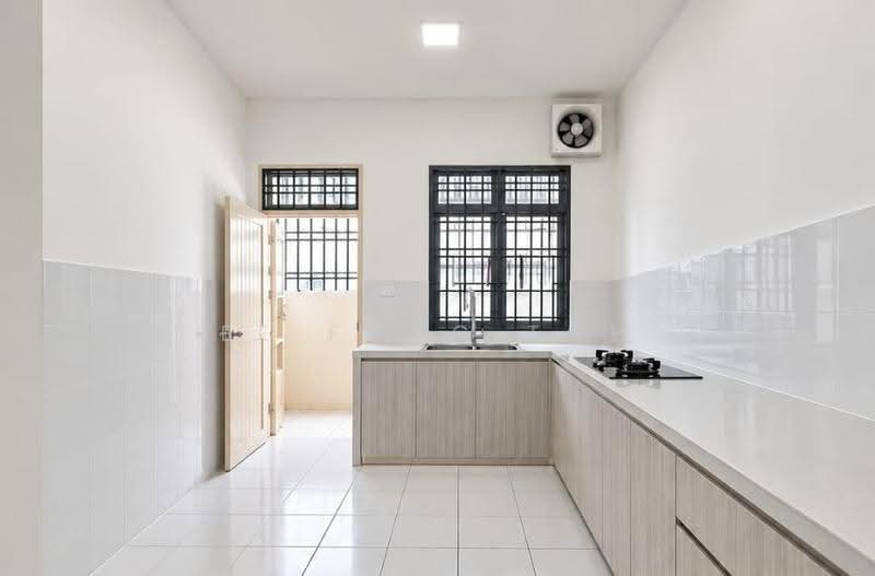 1-storey Terraced House for Sale in Taman Nusa Bestari (Iskandar Puteri (Nusajaya)) - Ee Fong Toh - Kitchen - PropertyGuru.com.my