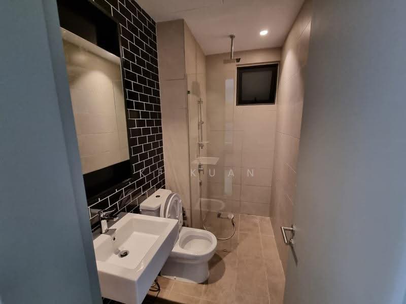 Apartment for Rent at Union Suites - KF Kuan - Bathroom - PropertyGuru.com.my
