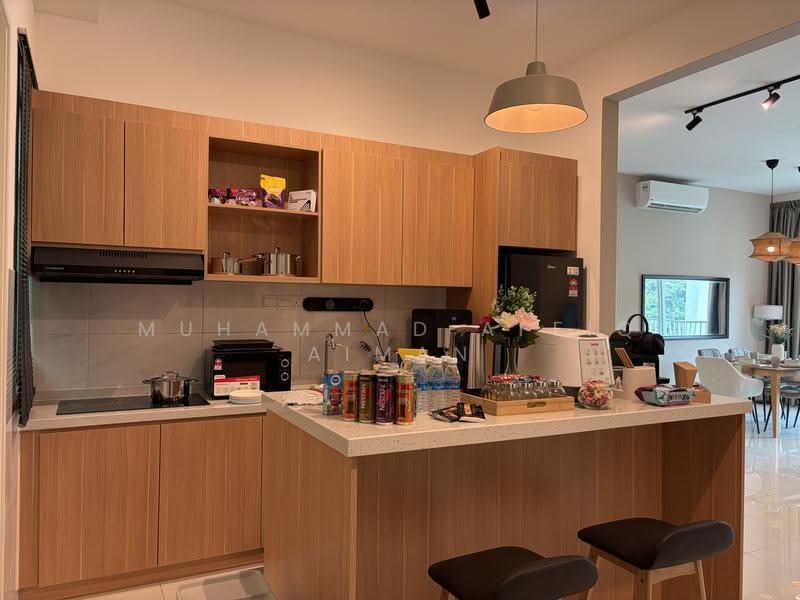 Condominium for Rent at Ferringhi Residence 2 - Muhammad Affiq Aiman Hamdan - Kitchen - PropertyGuru.com.my