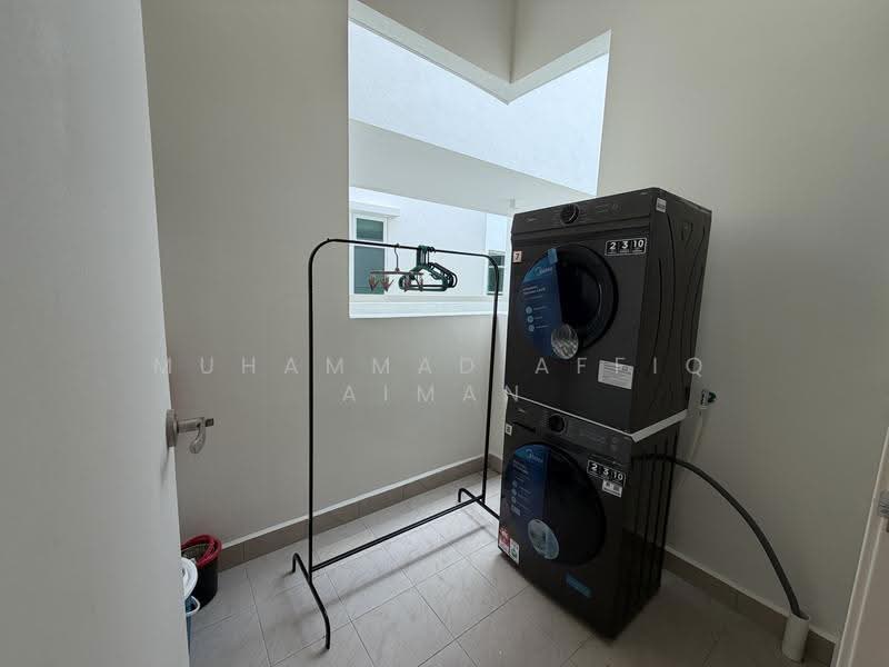 Condominium for Rent at Ferringhi Residence 2 - Muhammad Affiq Aiman Hamdan - Interior - PropertyGuru.com.my