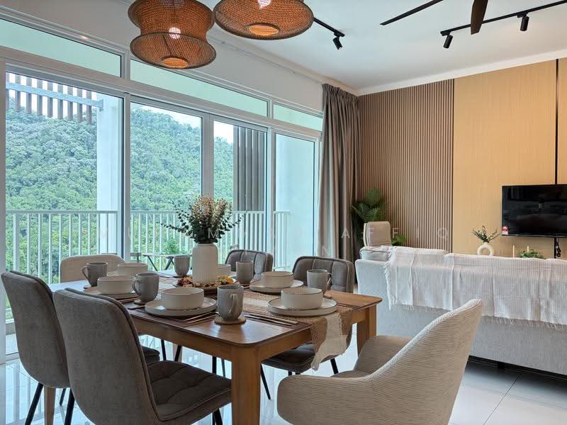 Condominium for Rent at Ferringhi Residence 2 - Muhammad Affiq Aiman Hamdan - Dining Room - PropertyGuru.com.my