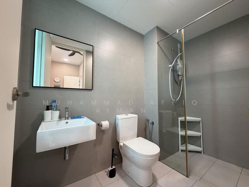 Condominium for Rent at Ferringhi Residence 2 - Muhammad Affiq Aiman Hamdan - Bathroom - PropertyGuru.com.my