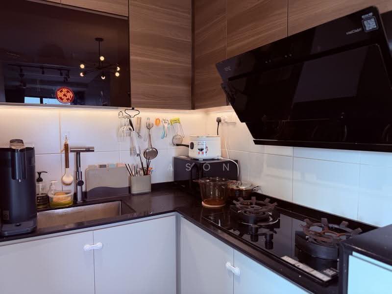 Service Residence for Sale at Sky Peak Residences - Jason Khoo - Kitchen - PropertyGuru.com.my