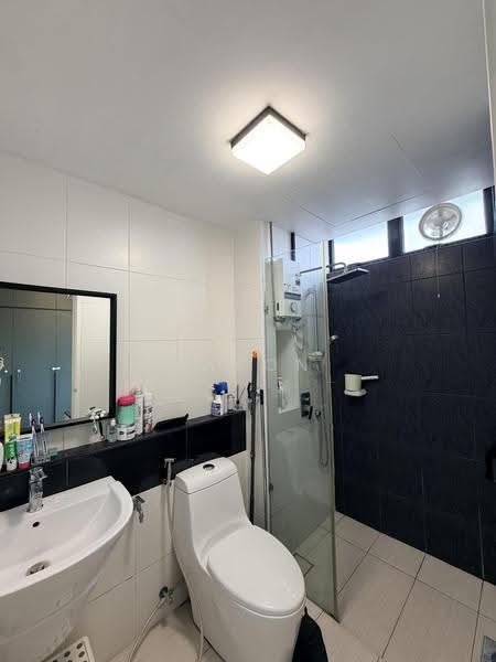 Service Residence for Sale at Sky Peak Residences - Jason Khoo - Bathroom - PropertyGuru.com.my