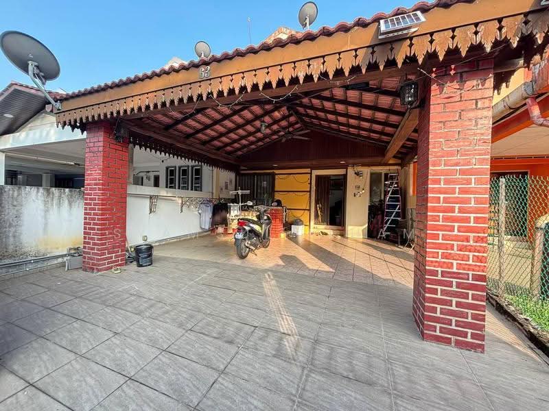 Rumah Teres 2-Tingkat untuk Dijual di Shah Alam (Selangor) - Syamsul Ilham - Exterior - PropertyGuru.com.my