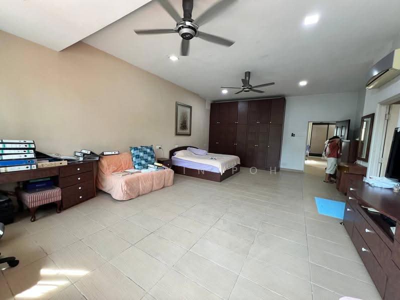 Rumah Teres 2-Tingkat untuk Dijual di Bangsar (Kuala Lumpur) - Calvin Poh - Bedroom - PropertyGuru.com.my