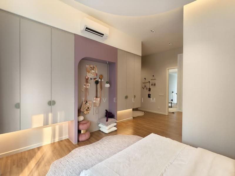Rumah Teres 2-Tingkat untuk Dijual di Bandar Rimbayu (Telok Panglima Garang) - Steve Lim - Bedroom 2 - PropertyGuru.com.my