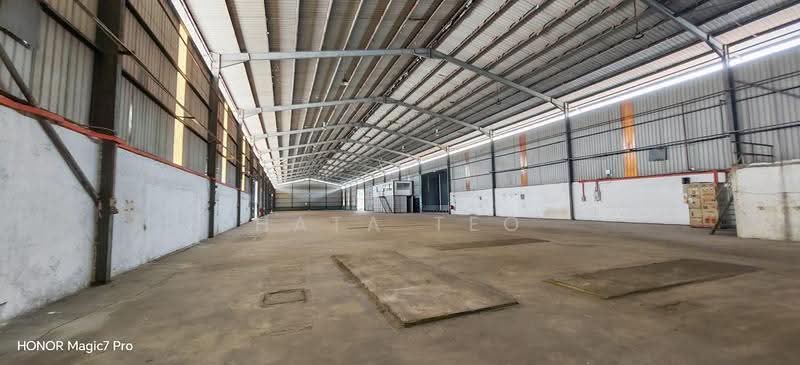 Warehouse for Rent in Banting (Selangor) - Hata Teo - Interior - PropertyGuru.com.my