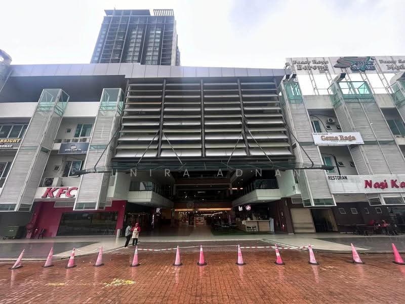 Retail Office for Sale in Kajang (Selangor) - Munira Adnan - Exterior - PropertyGuru.com.my