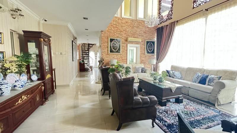 Bungalow House untuk Dijual di Saujana Impian (Kajang) - Dlynie Ooi - Living Room - PropertyGuru.com.my