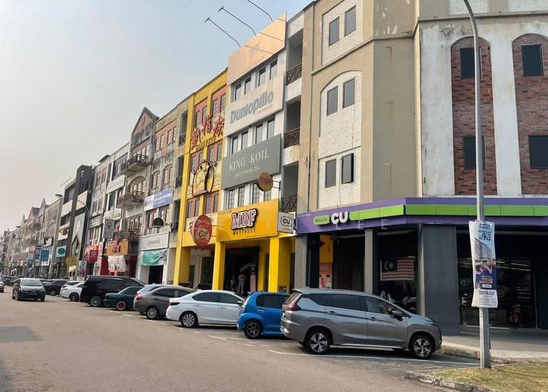 Shop for Sale in Bandar Indahpura (Kulai) - Jocelyn Lee - Exterior - PropertyGuru.com.my