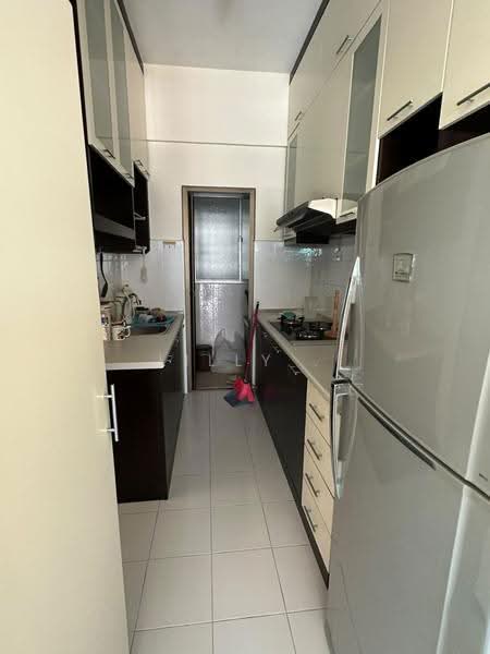 Apartment for Rent at University Place (Plaza Ivory) - Lilly . - Kitchen - PropertyGuru.com.my