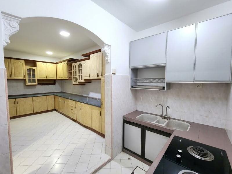 Rumah Teres 2-Tingkat untuk Dijual di Taman Pulai Utama (Skudai) - Ee Fong Toh - Kitchen - PropertyGuru.com.my