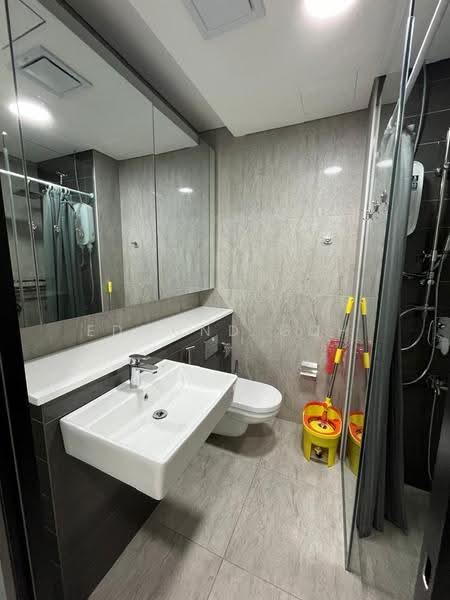 Service Residence for Sale at Cantara Residences - Edmund Goh - Bathroom - PropertyGuru.com.my
