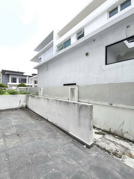 Cluster House for Sale in Taman Mount Austin (Tebrau) - Ivy Low - Exterior - PropertyGuru.com.my