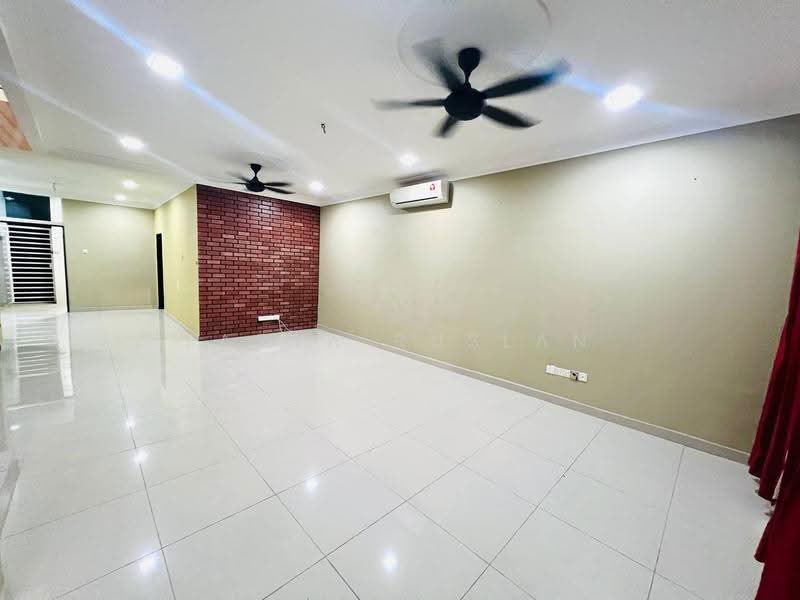 2-storey Terraced House for Sale in Kajang (Selangor) - Tasya Ruslan - PropertyGuru.com.my
